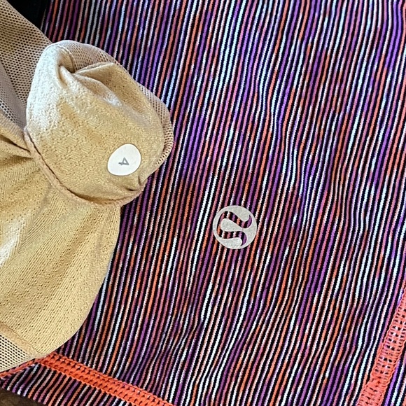 Lululemon Open Your Heart Tank 4 - Picture 3 of 3